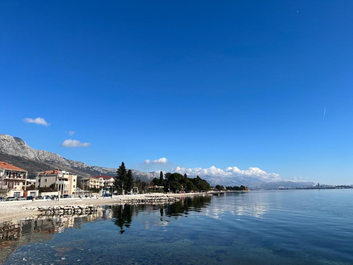 Spacious Apartment Close To The Sea In Split Area Kaštela المظهر الخارجي الصورة